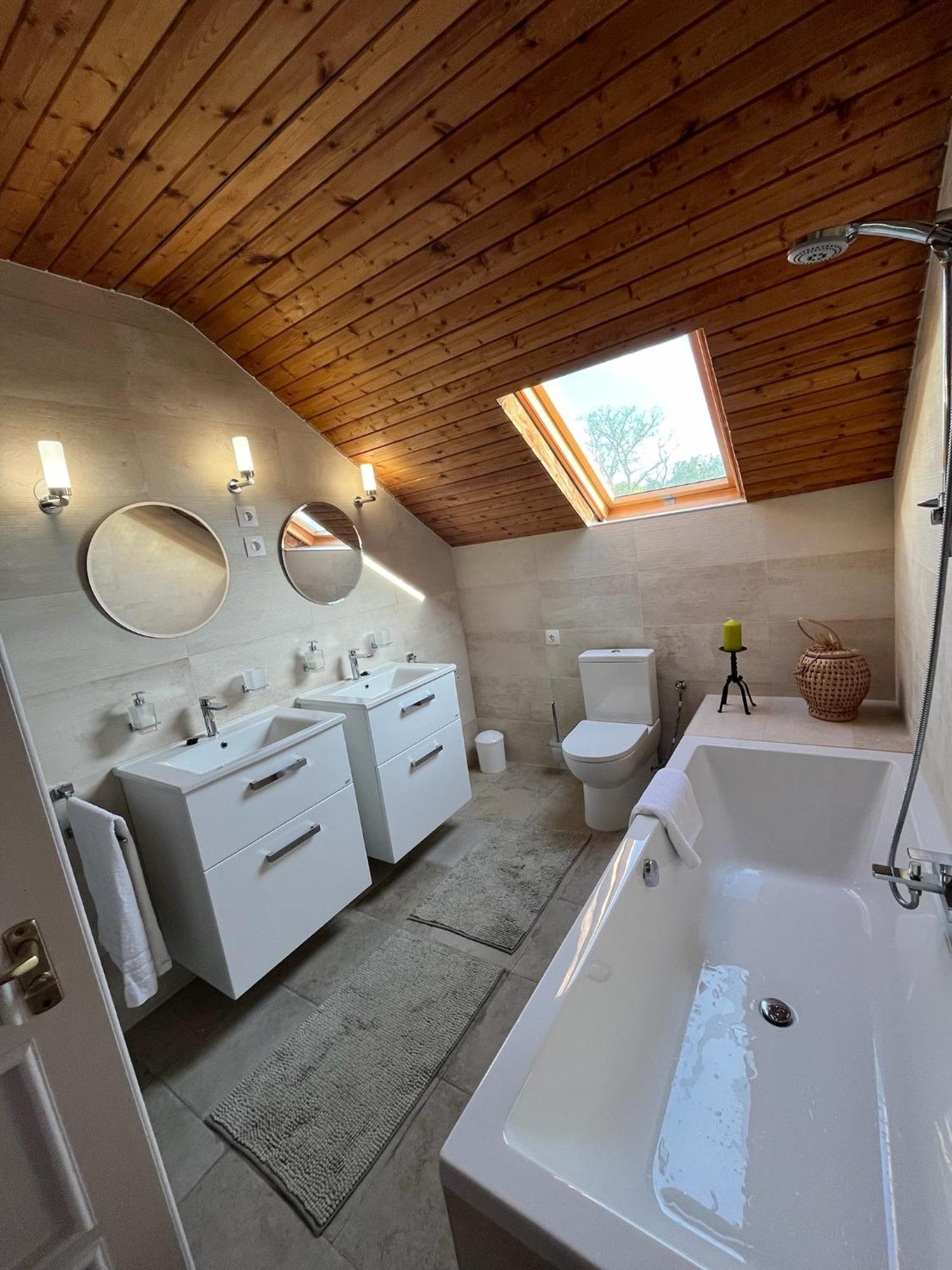 Czinege Vendégház - Nagy ház Poroszlo Exterior foto
